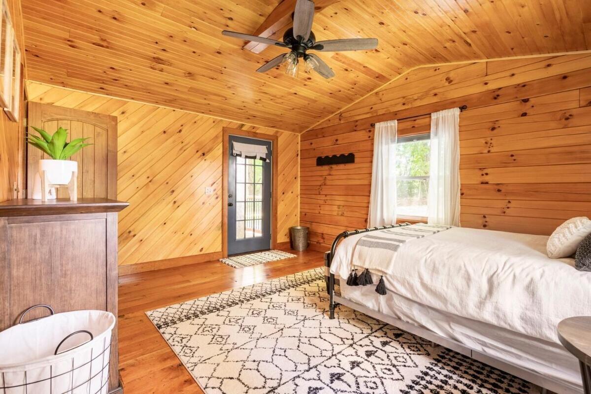 Secluded Wooded Cabin Near The Hocking Hills New Straitsville Bagian luar foto