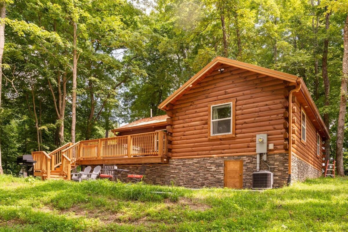 Secluded Wooded Cabin Near The Hocking Hills New Straitsville Bagian luar foto