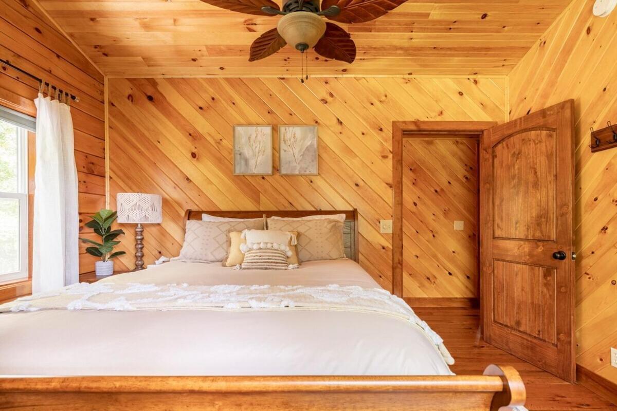 Secluded Wooded Cabin Near The Hocking Hills New Straitsville Bagian luar foto