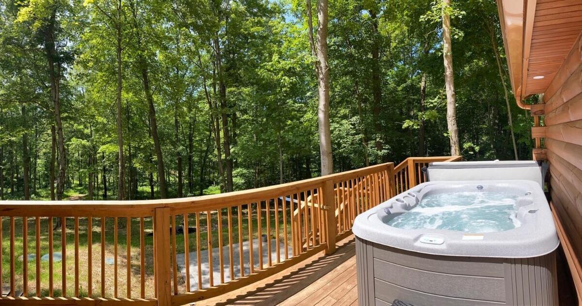Secluded Wooded Cabin Near The Hocking Hills New Straitsville Bagian luar foto