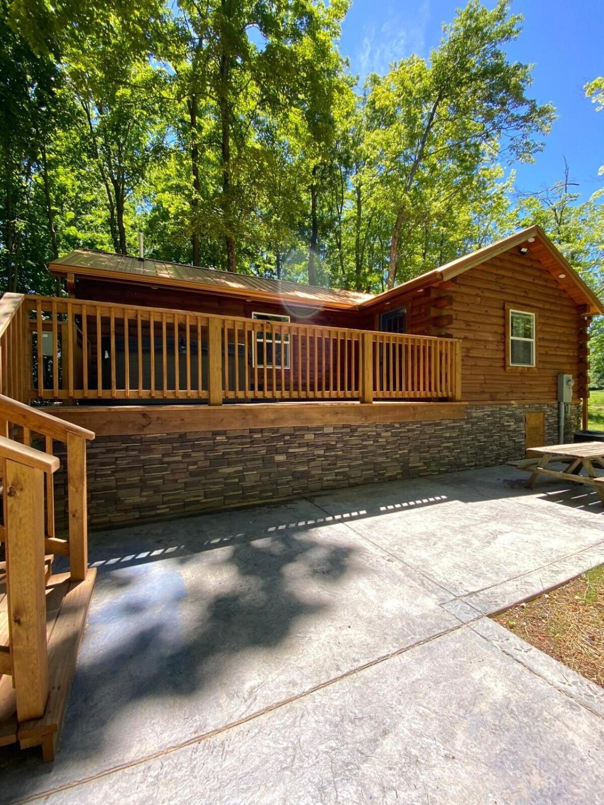 Secluded Wooded Cabin Near The Hocking Hills New Straitsville Bagian luar foto